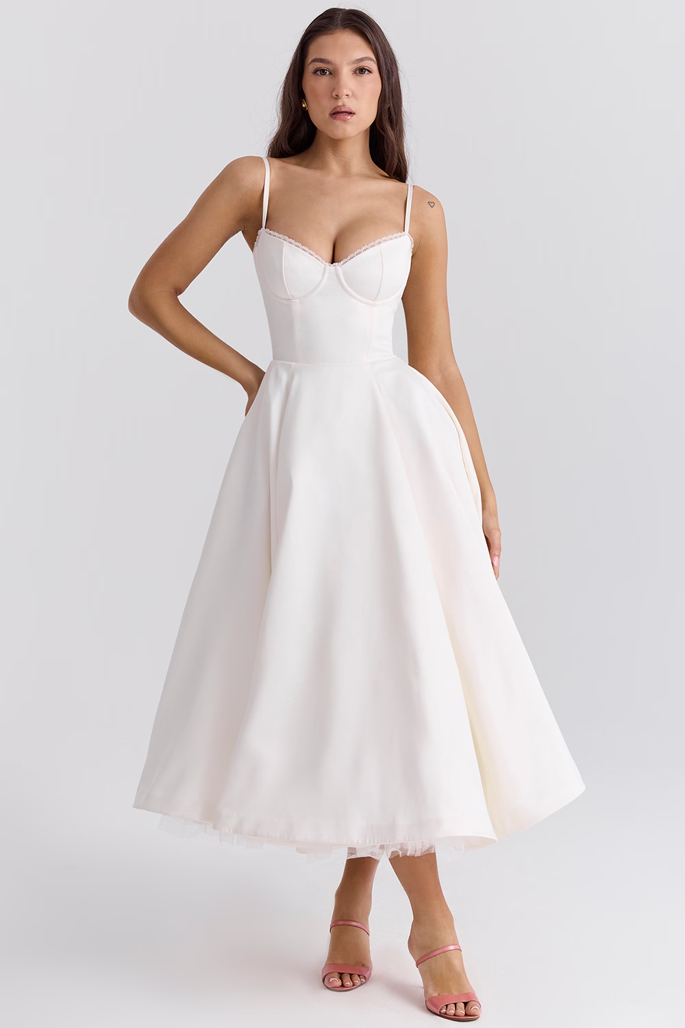 Elegante vestido de fiesta midi para mujer para ceremonias y eventos especiales