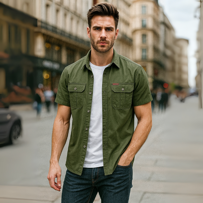 Camisa casual de hombre en algodón con mangas cortas y bolsillos