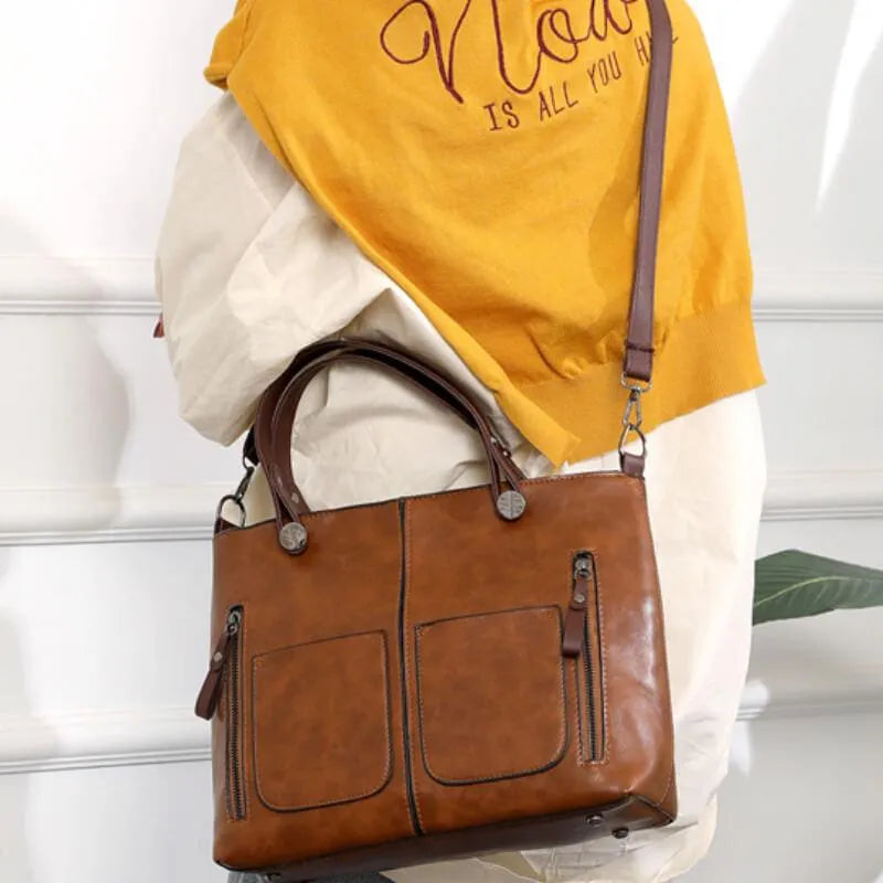 Borsa a Spalla Donna Nera Vintage con Design Elegante e Ampi Scomparti 4