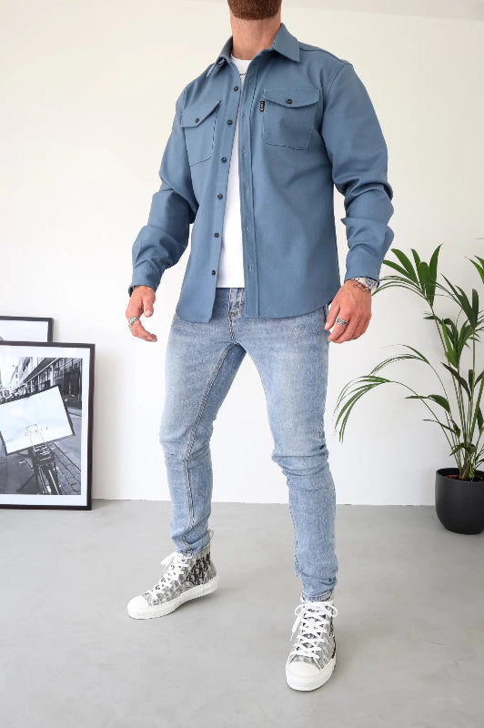 Camicia da Uomo con Bottoni e Tasche Frontali - Stile Casual e Versatile 0