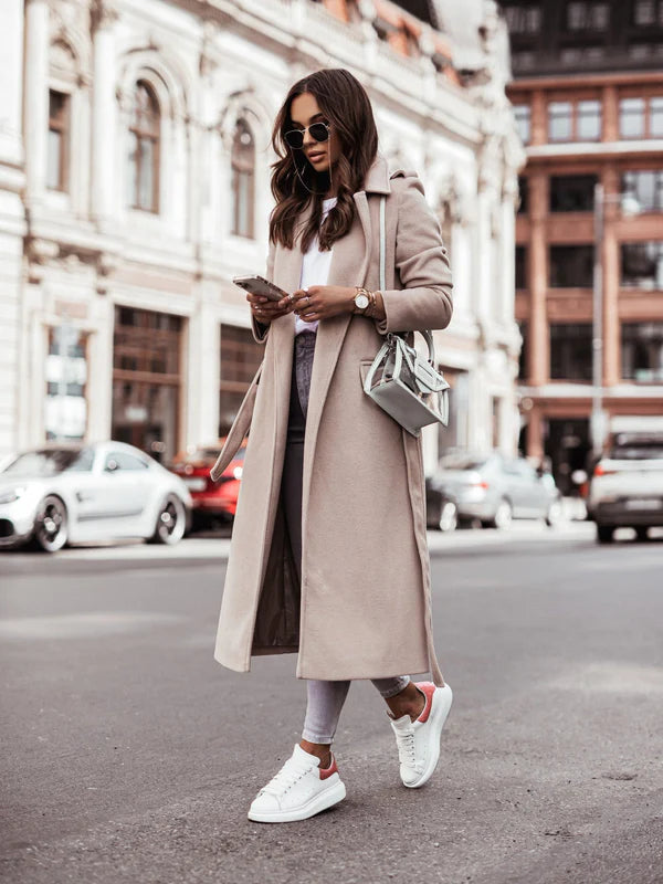 Cappotto Lungo Donna Elegante con Scollo a V e Cintura, Nero o Bianco 0