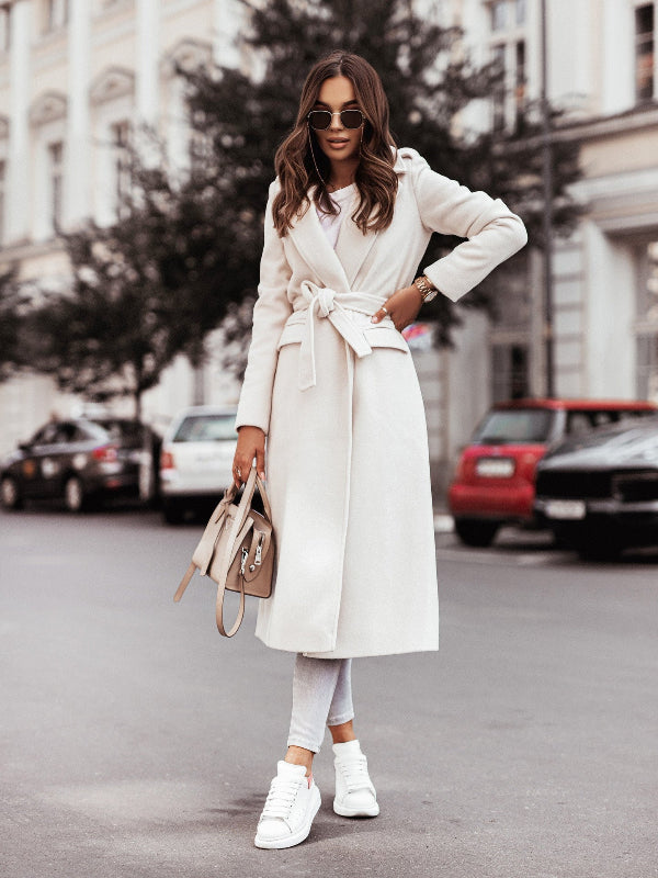Cappotto Lungo Donna Elegante con Scollo a V e Cintura, Nero o Bianco 2