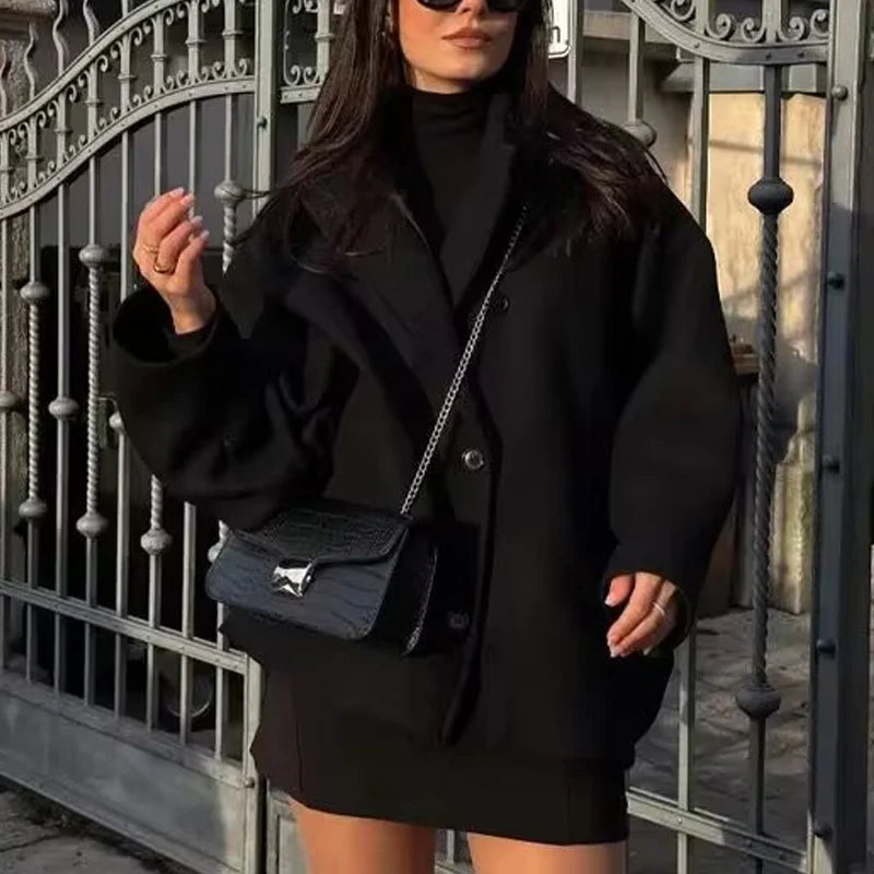 Cappotto Lungo Oversize Donna Nero con Maniche Lunghe e Chiusura Frontale – Elegante e Caldo per L'Inverno 4