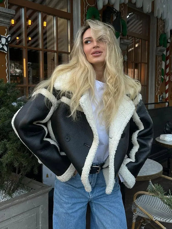 Cappotto Nero Donna Oversize con Design Chic e Versatile per Inverno 0