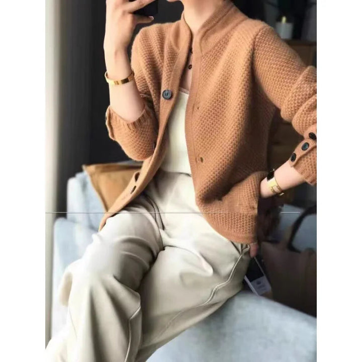 Cardigan Donna Elegante a Mezzo Collo - Stile Moderno e Confortevole 3