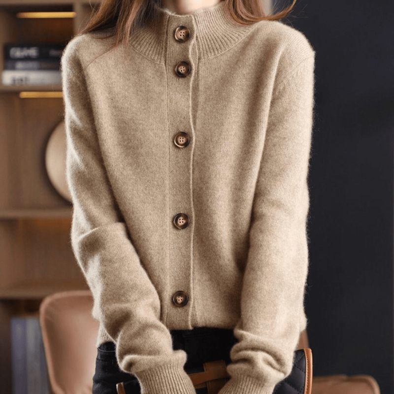 Cardigan Lungo da Donna Elegante e Morbido 1
