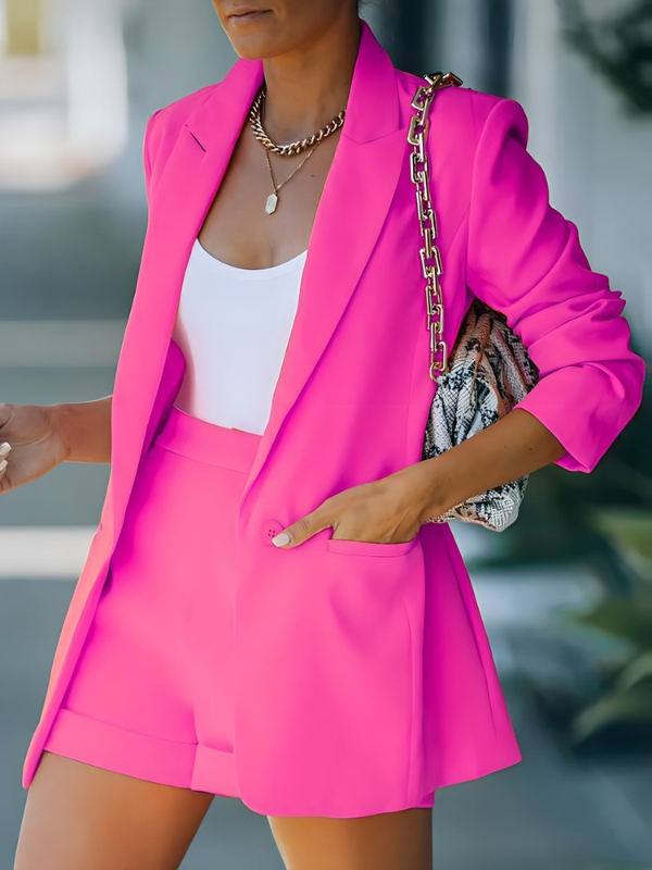 Elegante Completo da Donna: Blazer e Pantaloni Cropped
