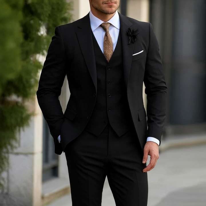 Elegante Abito da Uomo Slim Fit a Tre Pezzi con Giacca, Gilet e Pantaloni Abbinati