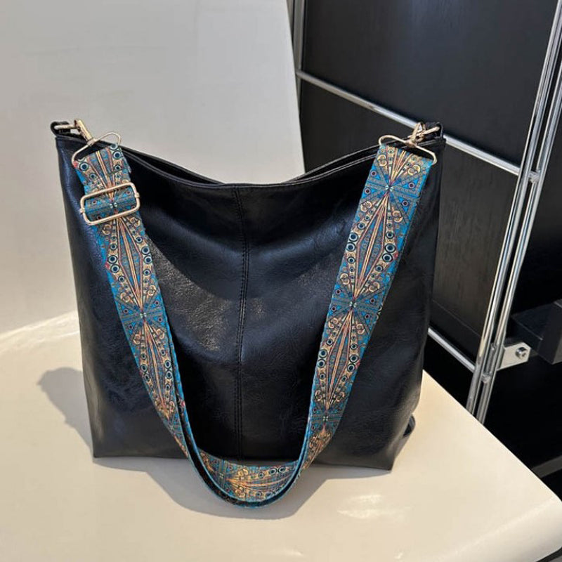 Elegante Borsa da Donna con Chiusura a Zip e Design Compatto 4