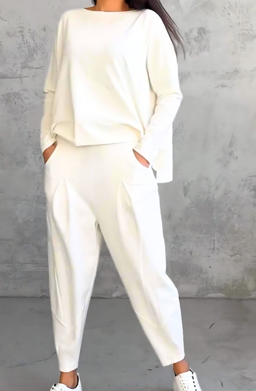 Elegante Completo da Donna con Camicia a Maniche Lunghe e Pantaloni Abbinati