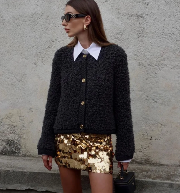 Giacca Invernale Donna in Pile con Bottoni Frontali – Calda e Versatile per Ogni Occasione 4