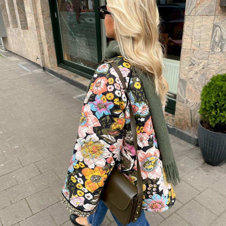 Giacca Invernale Oversize da Donna in Piqué con Motivo Floreale 3