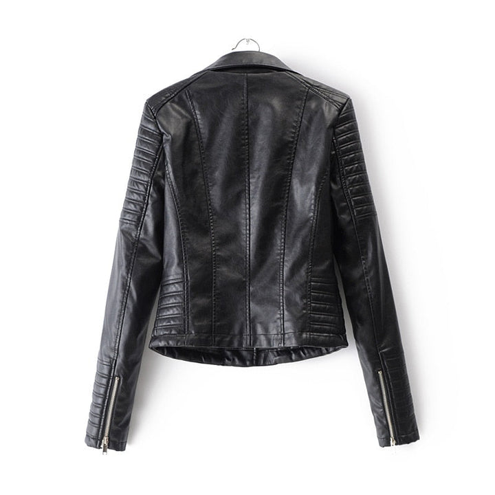 Giacca Moto Donna Elegante e Protettiva in Pelle Nera Slim Fit 1