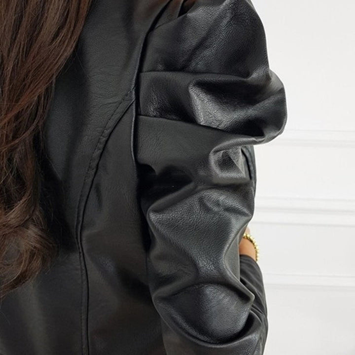 Giacca Pelle Donna Plissettata Nera Elegante per Stile Casual e Formale 2