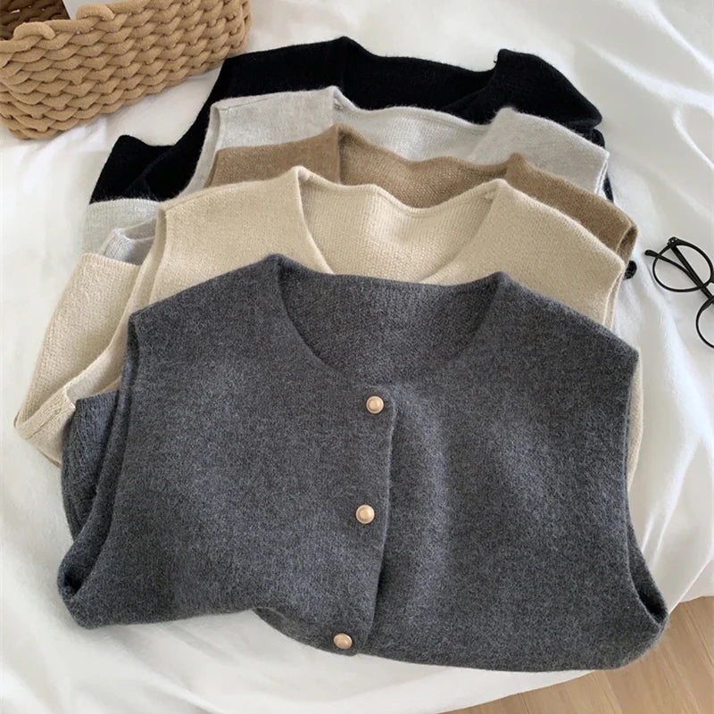 Gilet Donna Senza Maniche con Chiusura a Bottoni per Look Casual e Rilassato 7