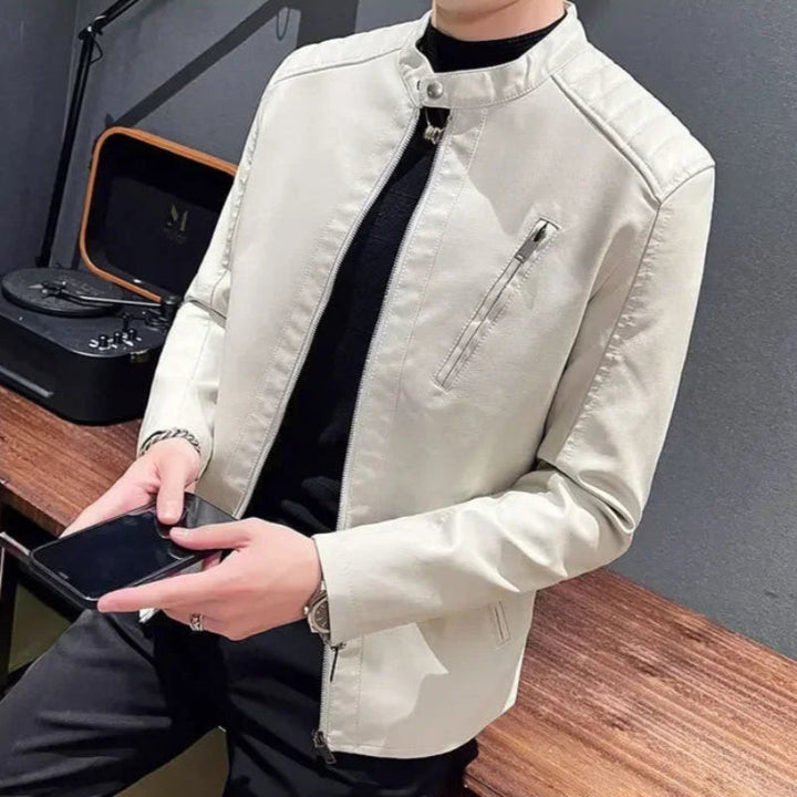 Giubbotto Pelle Uomo Slim Fit con Tasche Zip per Look Urbano Elegante 4