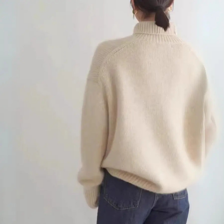 Eleganter Damenpullover aus Wolle mit weitem Schnitt und hohem Kragen