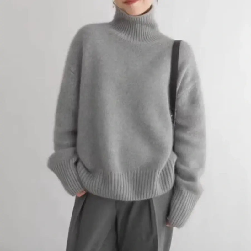 Eleganter Damenpullover aus Wolle mit weitem Schnitt und hohem Kragen