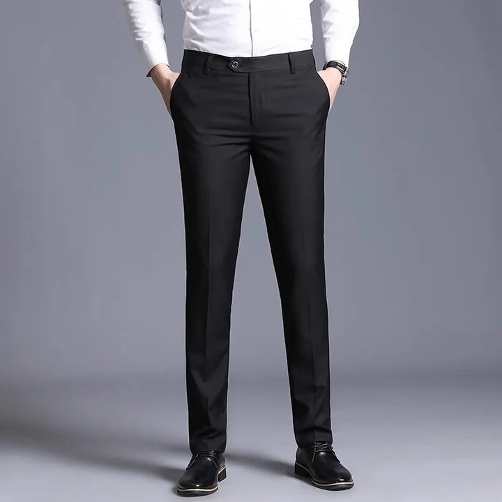 Slim Fit Herrenhose mit verstellbarem Gürtel und Seitentaschen