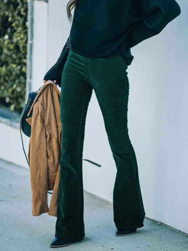 Elegante Damenhose mit Schlag für lässige und formelle Looks