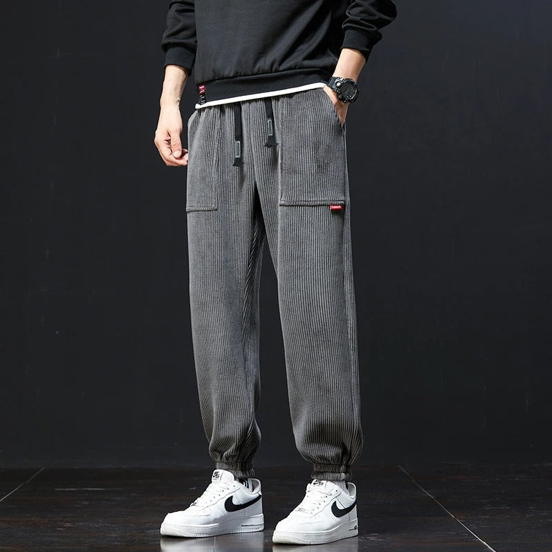 Pantaloni Tuta Uomo in Corduroy con Vita Regolabile e Tasche Profonde, Vestibilità Rilassata 4