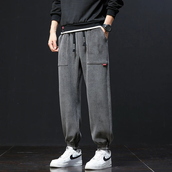 Pantaloni Tuta Uomo in Corduroy con Vita Regolabile e Tasche Profonde, Vestibilità Rilassata 4