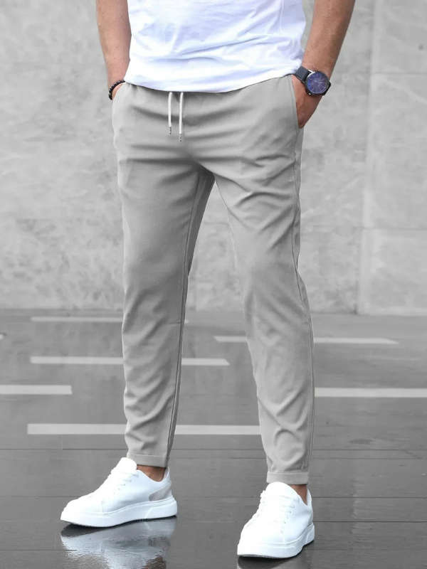 Elegante Stretch-Hosen für Herren, schmal geschnitten für einen modernen, lässigen und semi-formellen Look