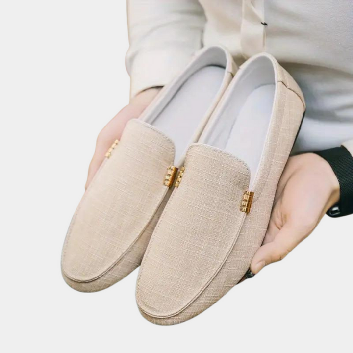 Elegante Herrenschuhe für den Sommer Mokassins