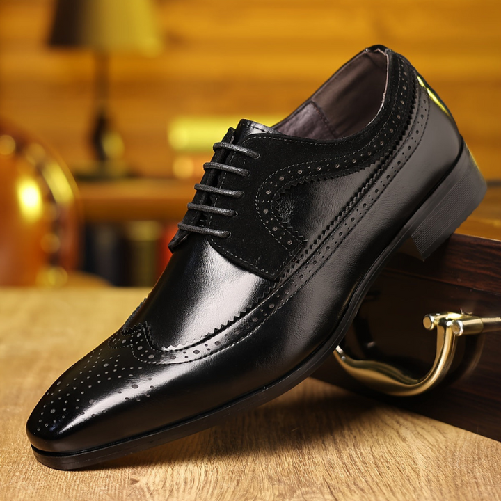 Zapatos Oxford Bicolores para Hombre con Detalles Brogue