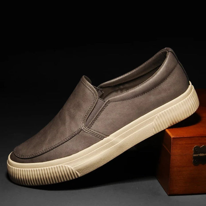 Scarpe da Uomo Slip-On Eleganti in Pelle con Comfort e Design Moderno 2