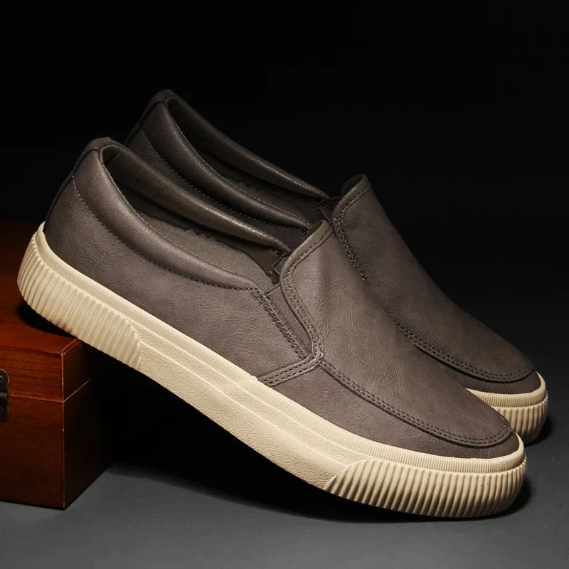 Scarpe da Uomo Slip-On Eleganti in Pelle con Comfort e Design Moderno 3