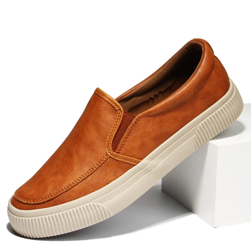 Scarpe da Uomo Slip-On Eleganti in Pelle con Comfort e Design Moderno 7