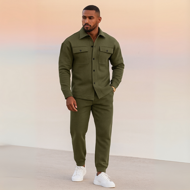 Set Athleisure da Uomo: Camicia Elegante e Pantaloni Jogging