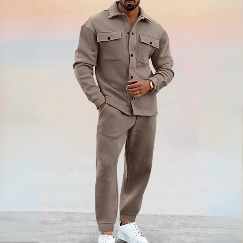 Set Athleisure da Uomo: Camicia Elegante e Pantaloni Jogging