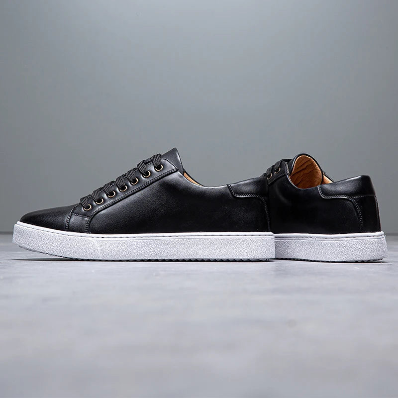 Sneakers Uomo Bianche Eleganti in Pelle per Stile Casual e Semi-Formale 1