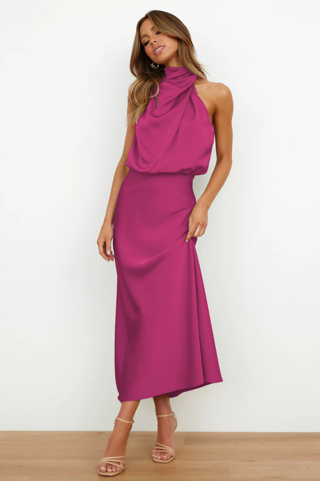 Vestito Lungo Estivo Elegante da Donna con Scollo Halter 14